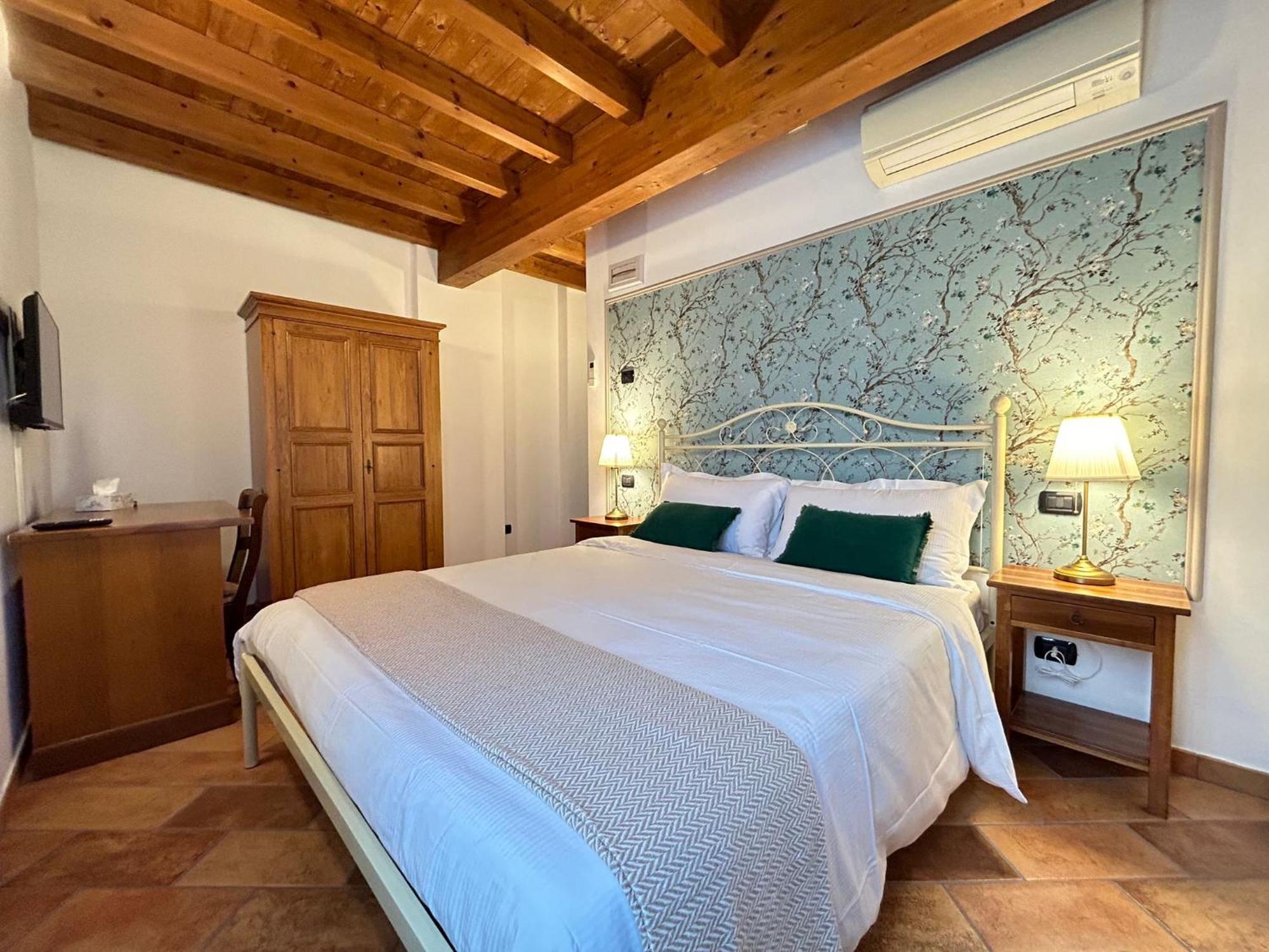 Locanda Corte Ruspecchio Bed & Breakfast Quattro Castella Exterior photo